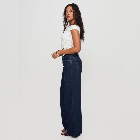 Princess Polly DARLA LOW RISE STRAIGHT JEAN DARK WASH size 2 NWT in packaging - Picture 4 of 9